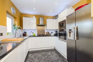 Photo 14- click for photo gallery